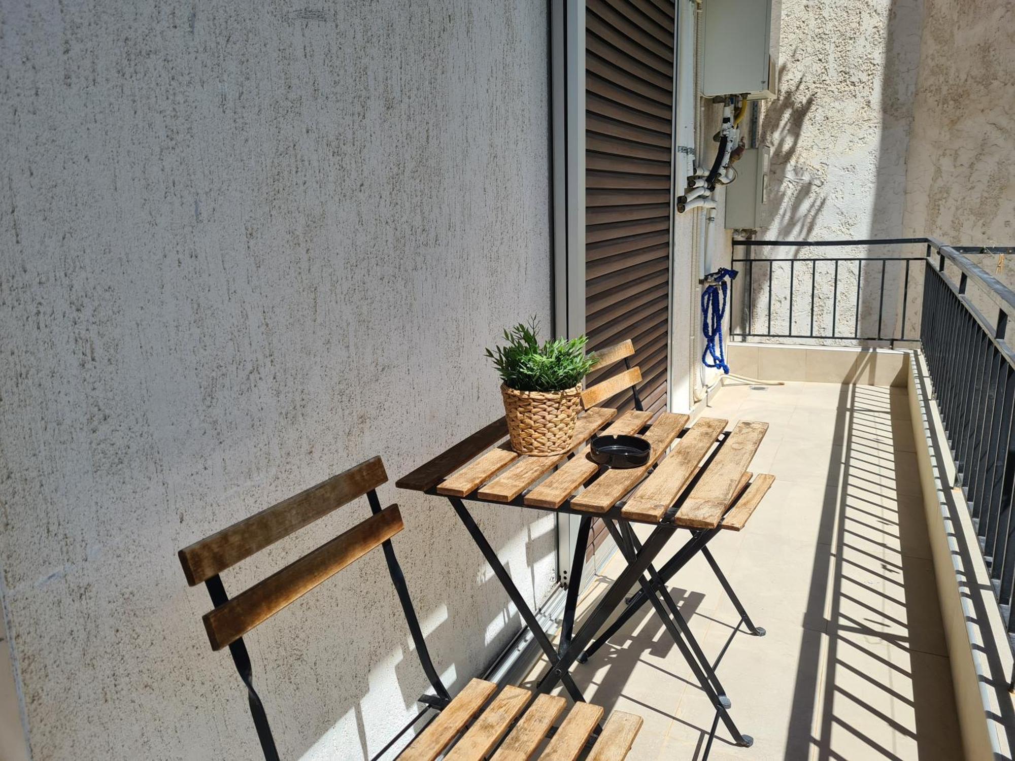 Apartment In The Heart Of The City 3 ลาริซา ภายนอก รูปภาพ